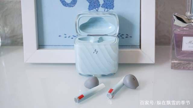 入耳式蓝牙耳机：冰封外观畅享好声音MG电子哈氪HAKII ICE半(图8)